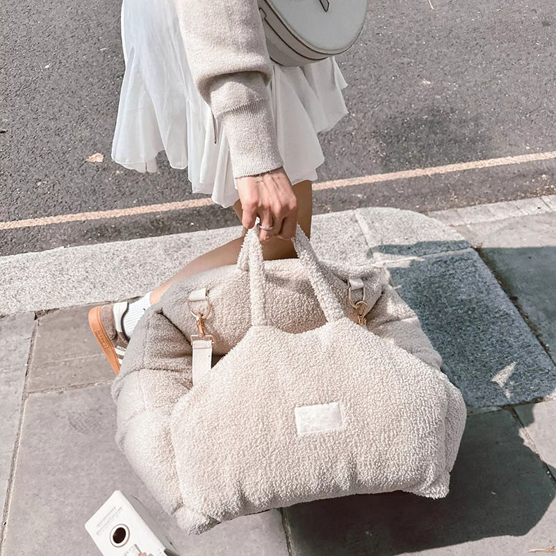 Hazelnut | The Cosy Car Seat